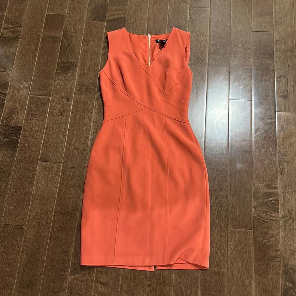 Elegant Orange Sleeveless Dress
